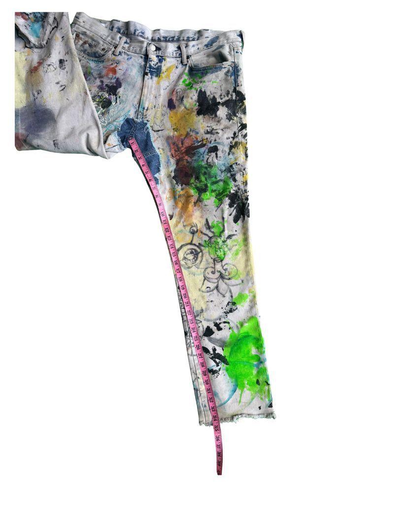 Bright Futures Collection: Daily Riot 888 X A'ja Studios